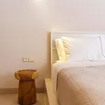 Halo Santorini - Living Experience