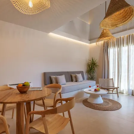 Halo Santorini - Living Experience