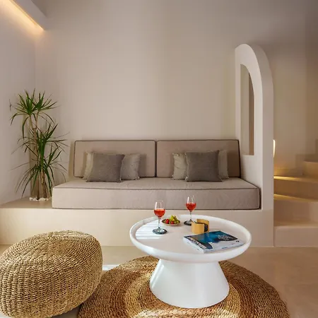 Halo Santorini - Living Experience *