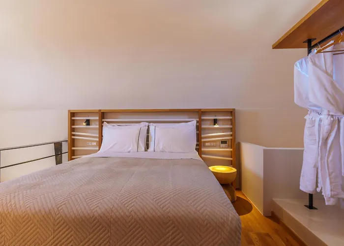 Halo Santorini - Living Experience * Fira (Santorini)