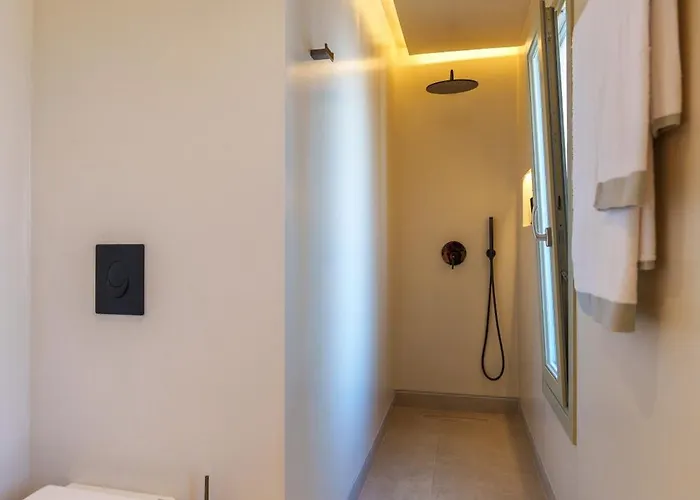 Villa Halo Santorini - Living Experience *