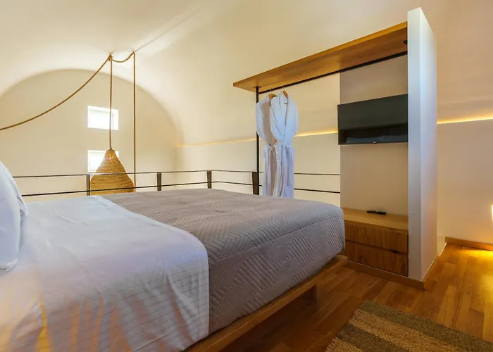 Halo Santorini - Living Experience Villa