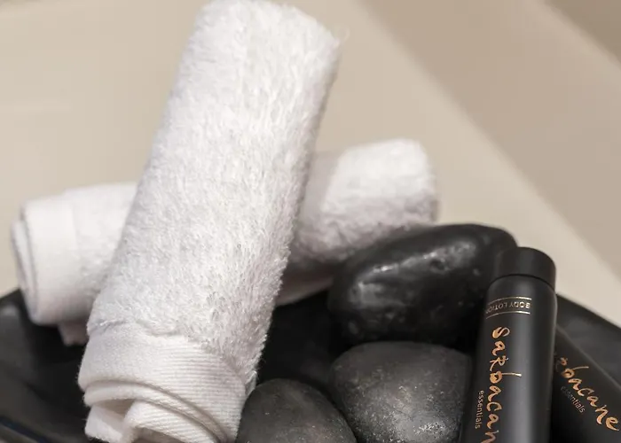 Villa Halo Santorini - Living Experience