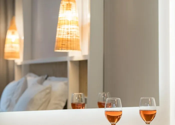 Halo Santorini - Living Experience Villa *