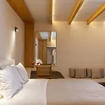 Halo Santorini - Living Experience Villa Fíra