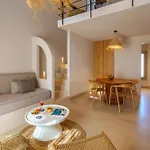 Villa Halo Santorini - Living Experience Fíra