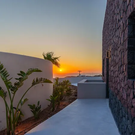 Halo Santorini - Living Experience